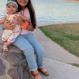 Meet your Posher, Amarylis